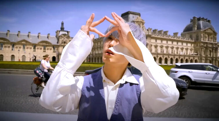 Paris in The Rain (Lauv)