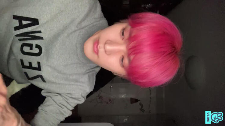 20210218 방구석인싸 출동💚💚💚💚